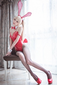乌鸦嘴妙女郎